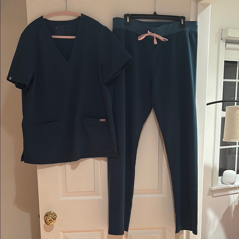 Figs Caribbean Blue Scrub Top/Pants